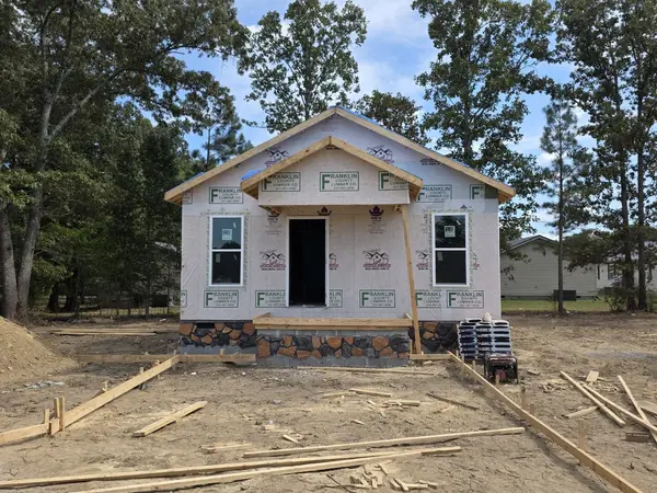 546 Highland Ln, Tullahoma, TN 37388