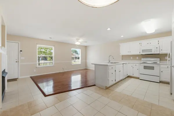 83 Flagstone Drive, Rossville, GA 30741