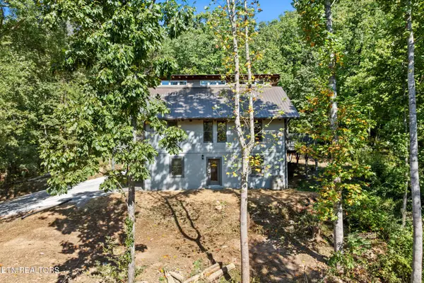 3261 Butterfly Hollow Rd, Maryville, TN 37803