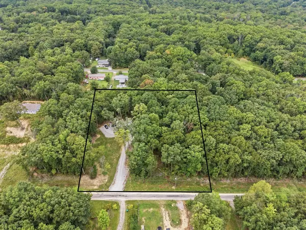 111 Ashford Dr, Crossville, TN 38572