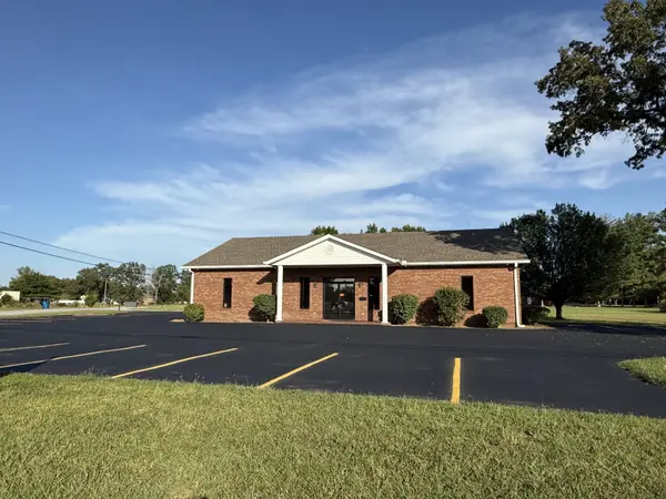 1601 McArthur St, Manchester, TN 37355