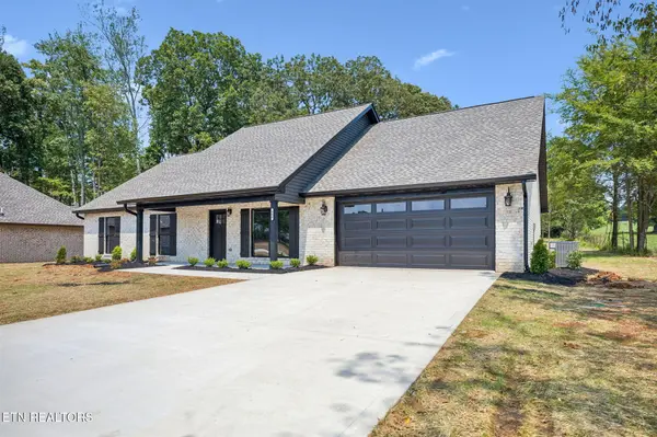 806 Johnson Rd, Maryville, TN 37804