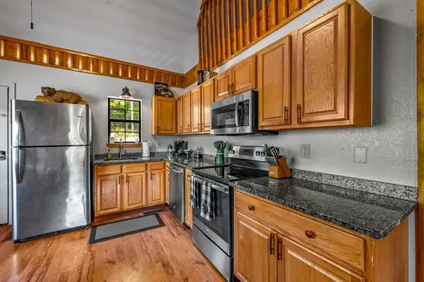 116 Mountain Retreat Road, Townsend, TN 37882