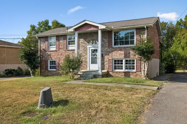 3825 Sam Boney Dr, Nashville, TN 37211