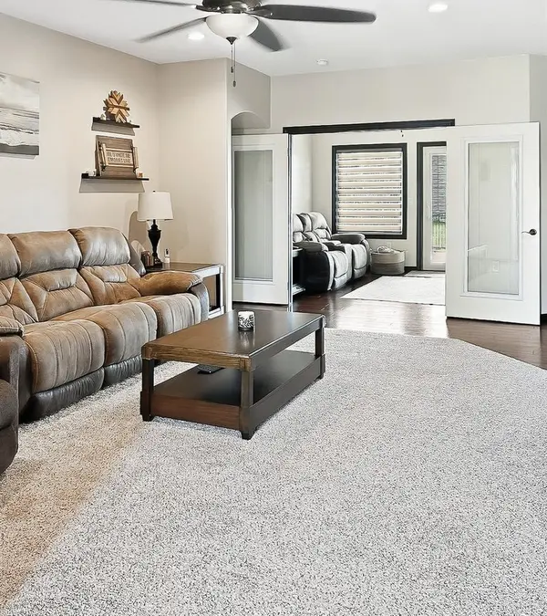2319 S Vintage Dr, Andover, KS 67002