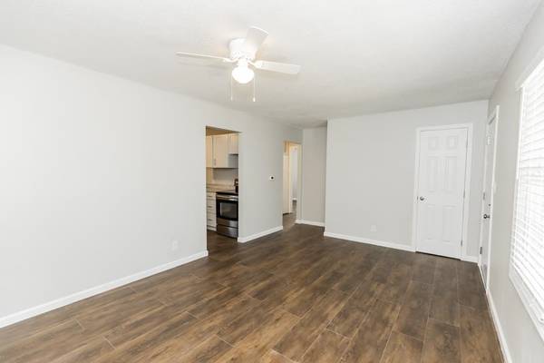 819 Choctaw, Salina, KS 67401-4531