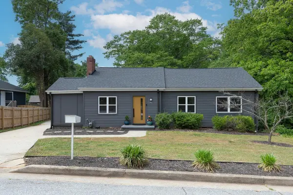 46 Briarcliff DR, Greenville, SC 29607