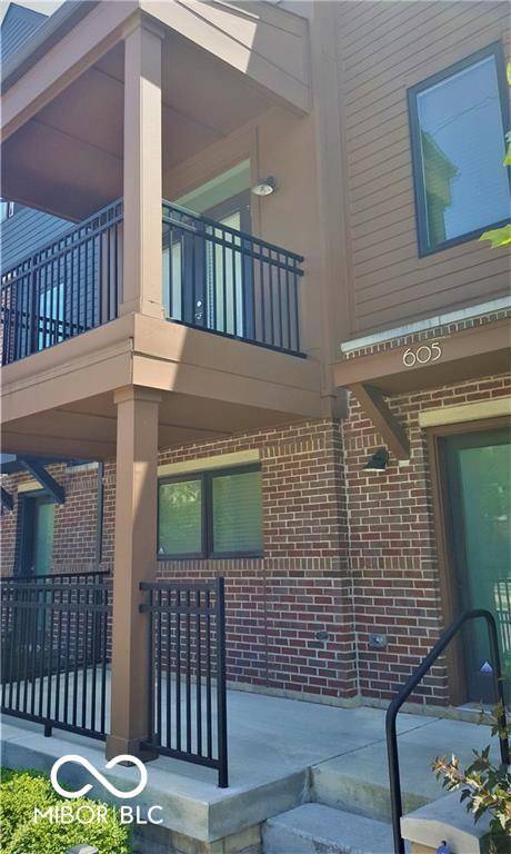 605 E 11th ST, Indianapolis, IN 46202