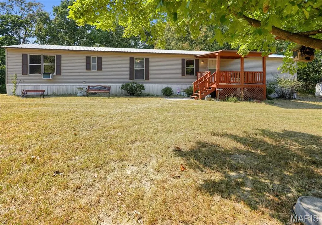 1213 County Road 738, Belle, MO 65013