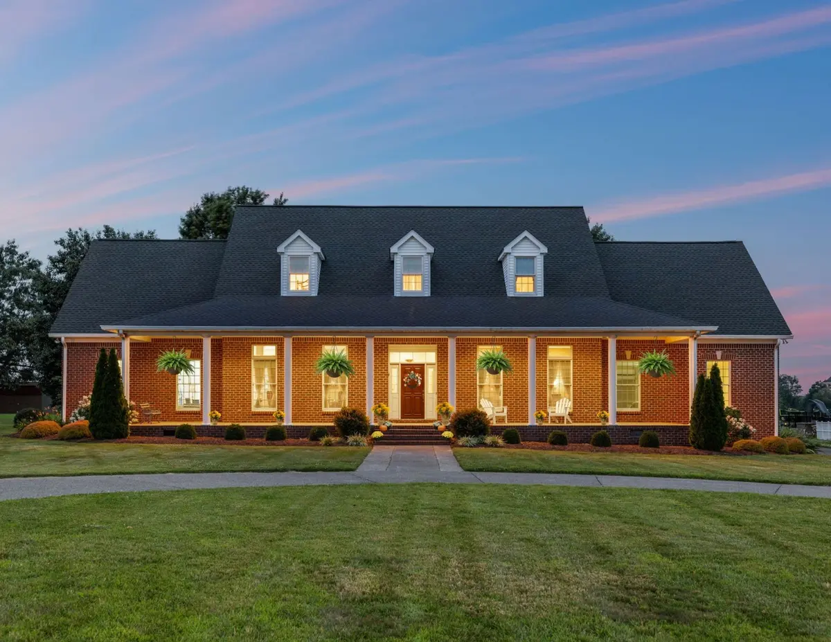 108 Ewing Dr, Portland, TN 37148