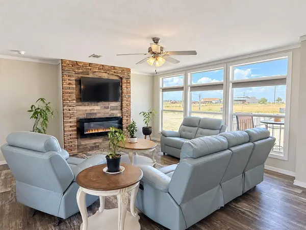 700 County Road 423 RD, Taylor, TX 76574