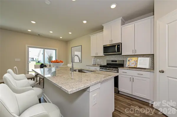 2412 Chartwell CT, Stanley, NC 28164