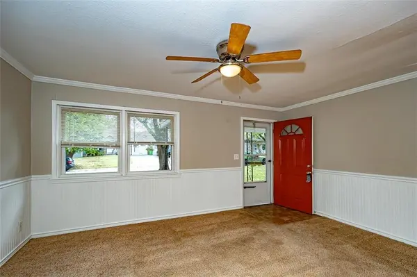 1032 N Sycamore ST, Ottawa, KS 66067