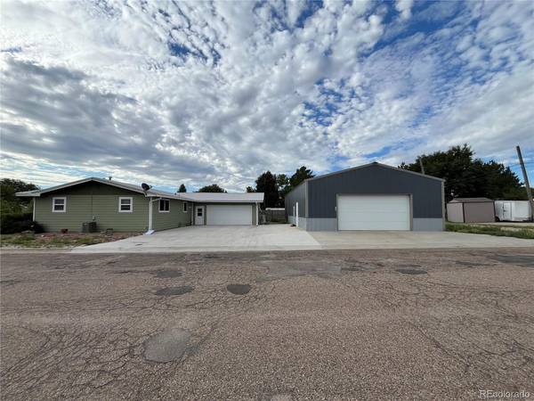 215 S 16th, Burlington, CO 80807