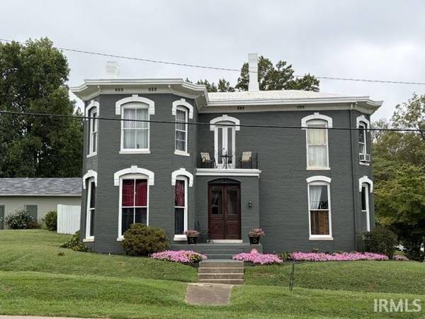 202 S 3rd ST, Rockport, IN 47635