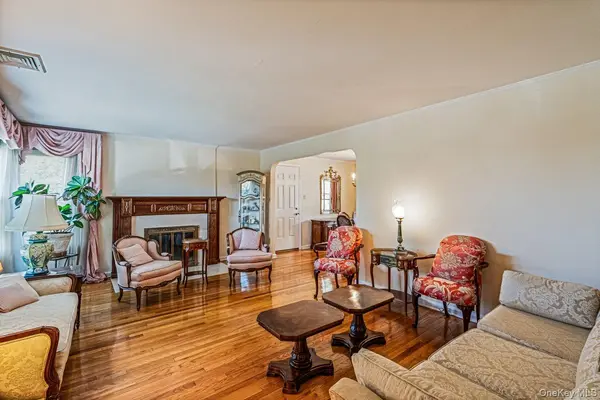 14-05 156th ST, Whitestone, NY 11357