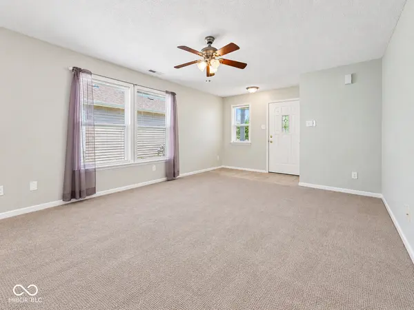 1754 Elijah Blue DR, Greenwood, IN 46143