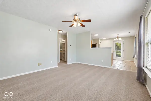1754 Elijah Blue DR, Greenwood, IN 46143