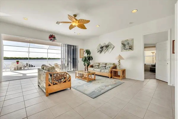 3772 PEACE RIVER DR, Punta Gorda, FL 33983