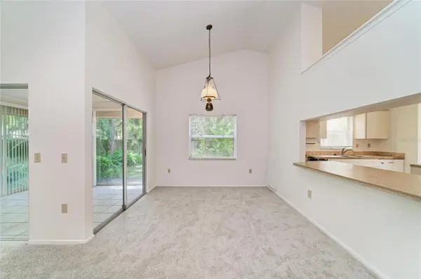 4863 VILLAGE GARDENS DR #186, Sarasota, FL 34234