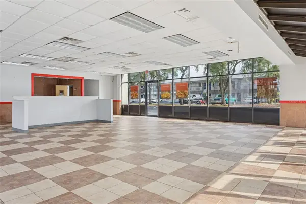 6620 E DR MARTIN LUTHER KING JR BLVD, Tampa, FL 33619