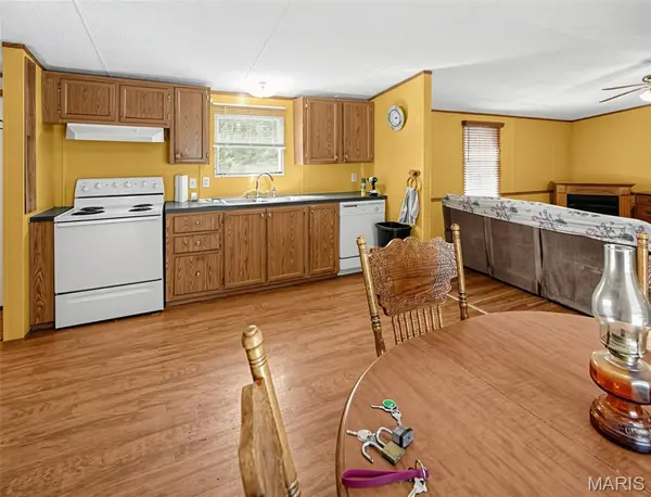 1213 County Road 738, Belle, MO 65013