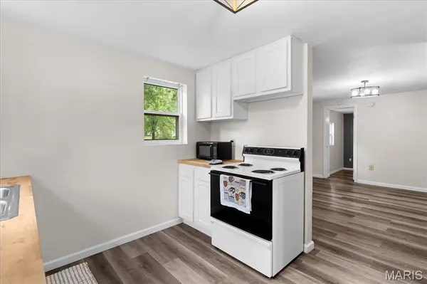 320 W Third ST, O'fallon, IL 62269
