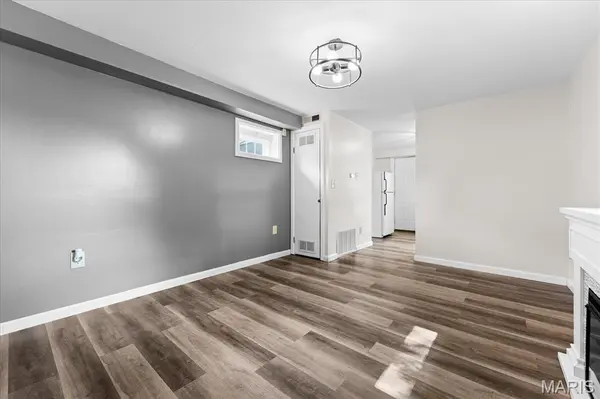 320 W Third ST, O'fallon, IL 62269