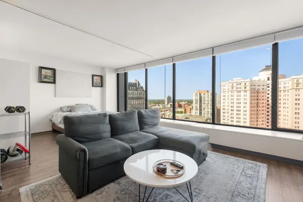 5455 N Sheridan RD #1907, Chicago, IL 60640