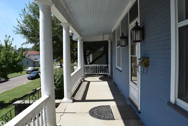 703 Avenue D, Fort Madison, IA 52627