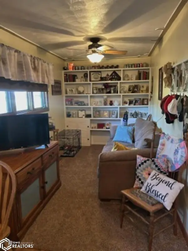 1401 W Broadway, Eagle Grove, IA 50533