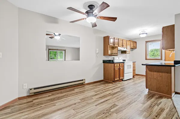 3275 80th ST E #305, Inver Grove Heights, MN 55076