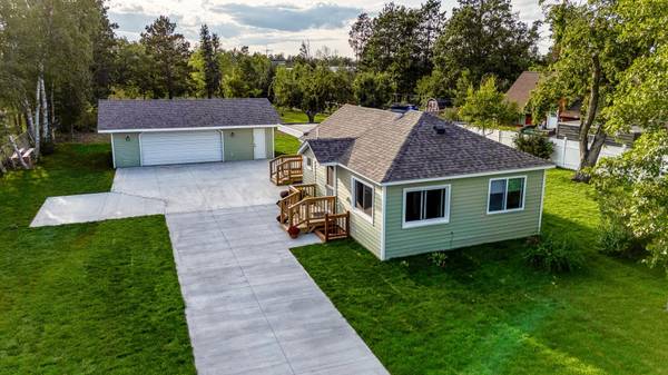 2011 Norton AVE NW, Bemidji, MN 56601