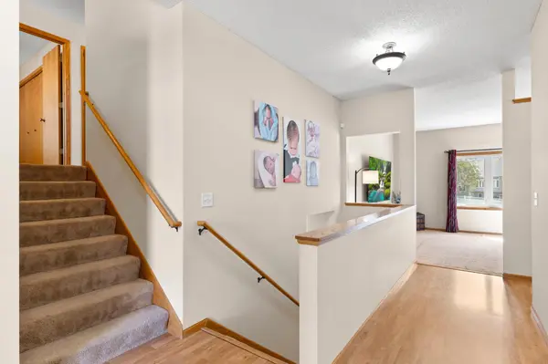 9508 204th ST W, Lakeville, MN 55044