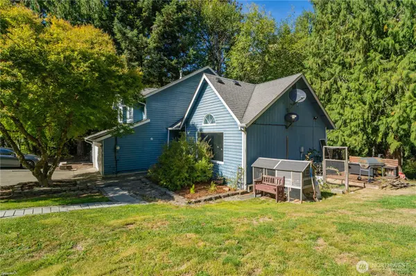 7232 Piedra DR SW, Olympia, WA 98512