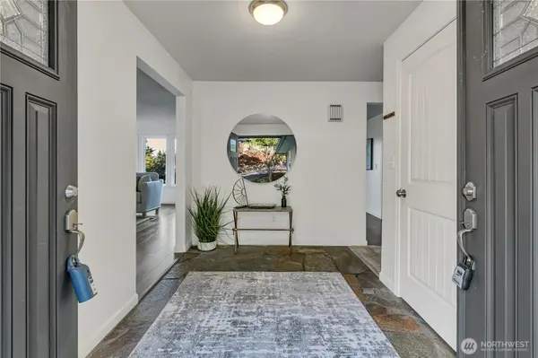 11404 Karshner RD E, Edgewood, WA 98372