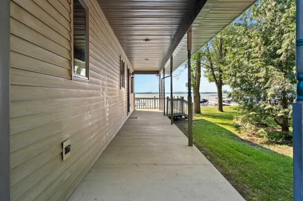 N6298 CATTAU BEACH DR, Shawano, WI 54166