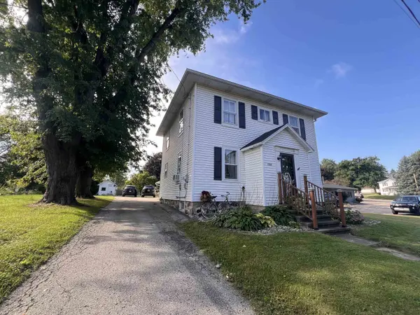 5283 HWY II, Larsen, WI 54947