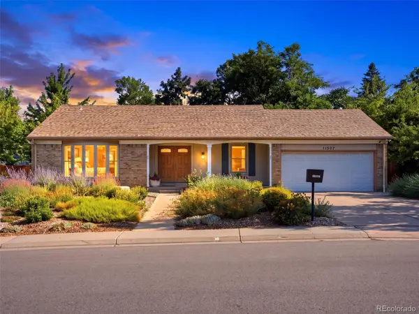 11507 E Amherst CIR, Aurora, CO 80014