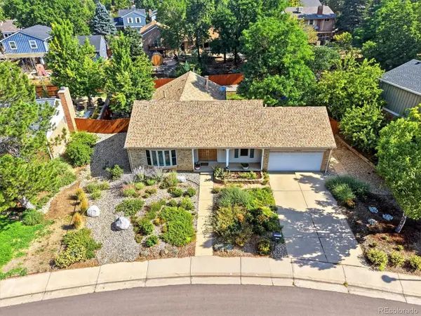 11507 E Amherst CIR, Aurora, CO 80014