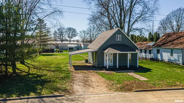 1505 4TH ST,  Lincoln,  IL 62656