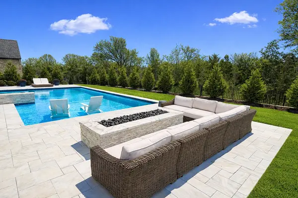 1702 Southwick Dr, Brentwood, TN 37027