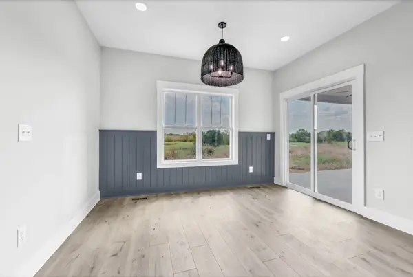 230 Low Plains Ln, Clarksville, TN 37043