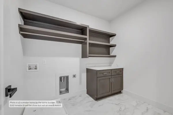 5102 Amalie Dr, Nashville, TN 37211