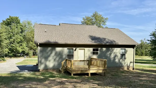 428 Parker Rd, Portland, TN 37148