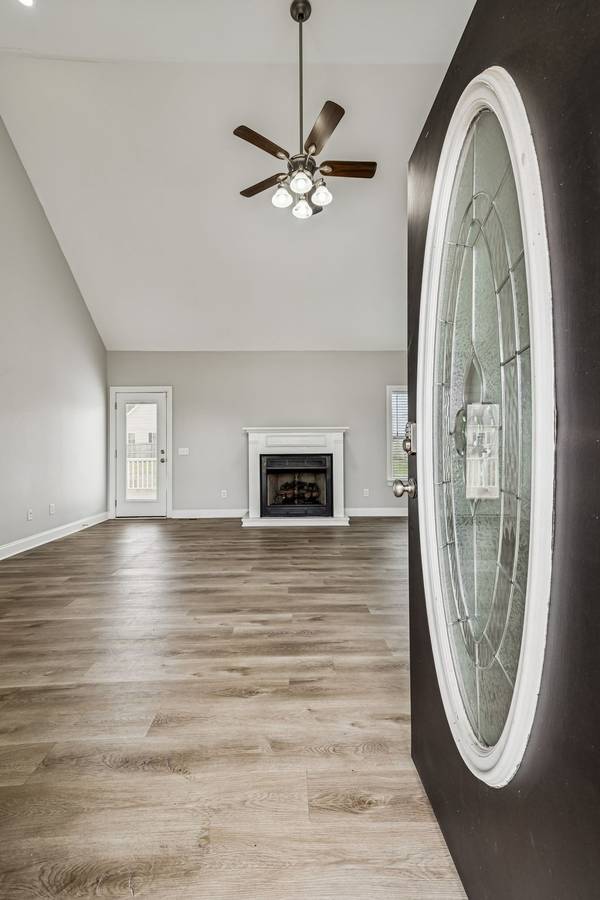 408 Remington Ln, Mcminnville, TN 37110