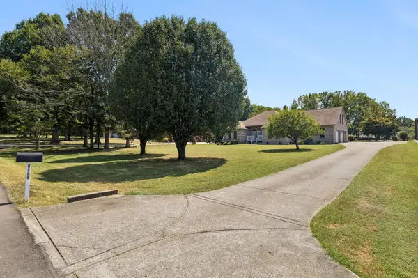 4141 Elizabeth Dr, Mount Juliet, TN 37122