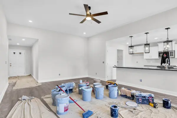 183 Donegal Dr, Clarksville, TN 37042