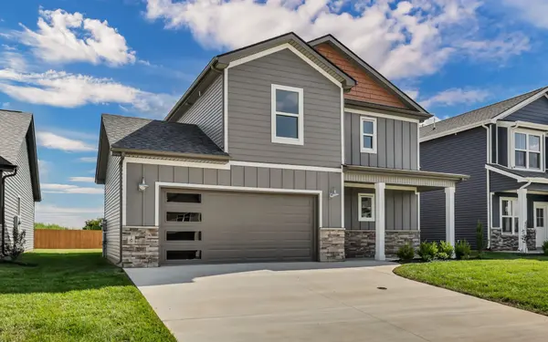179 Donegal Dr, Clarksville, TN 37042