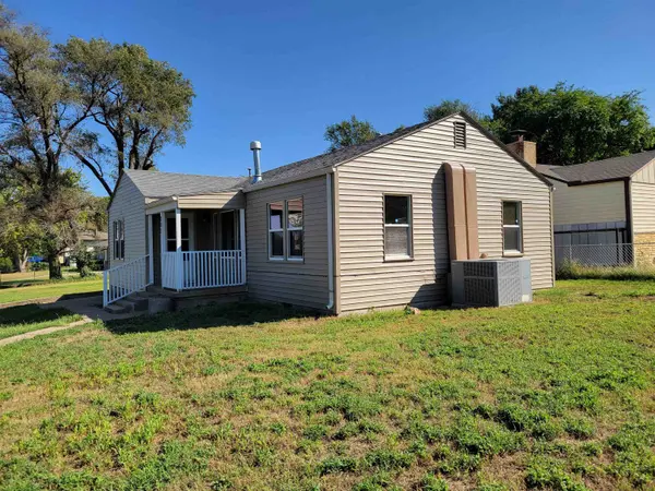 201 N Cherry, Wellington, KS 67152